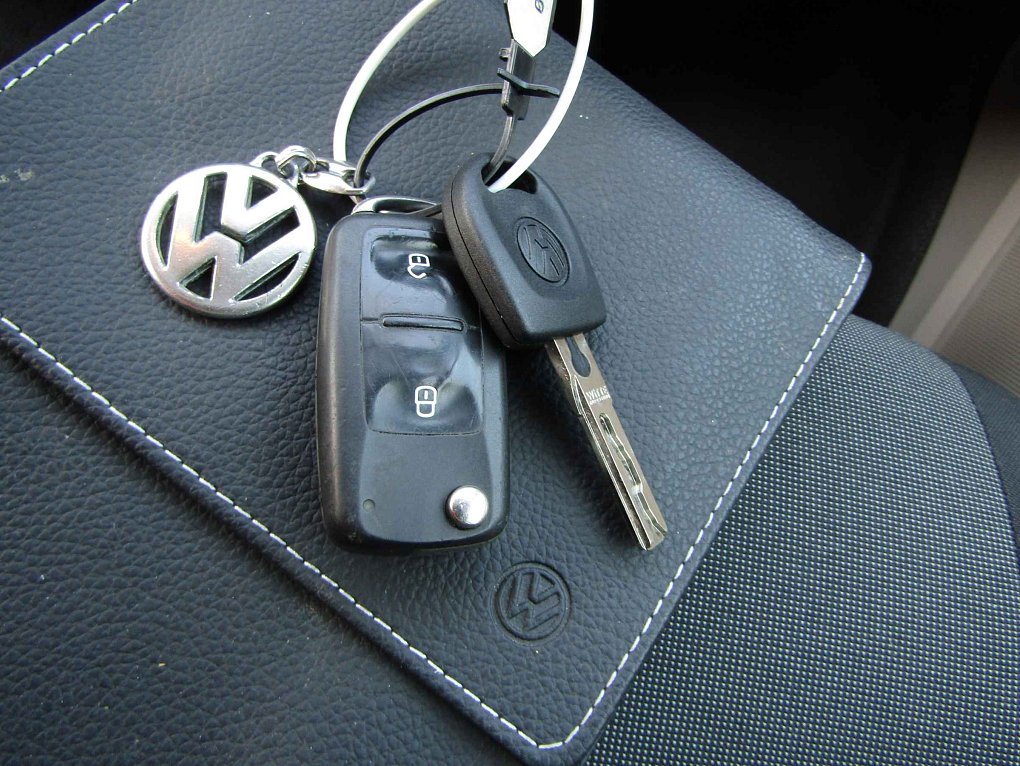 Volkswagen Transporter 2.0TDi  8míst