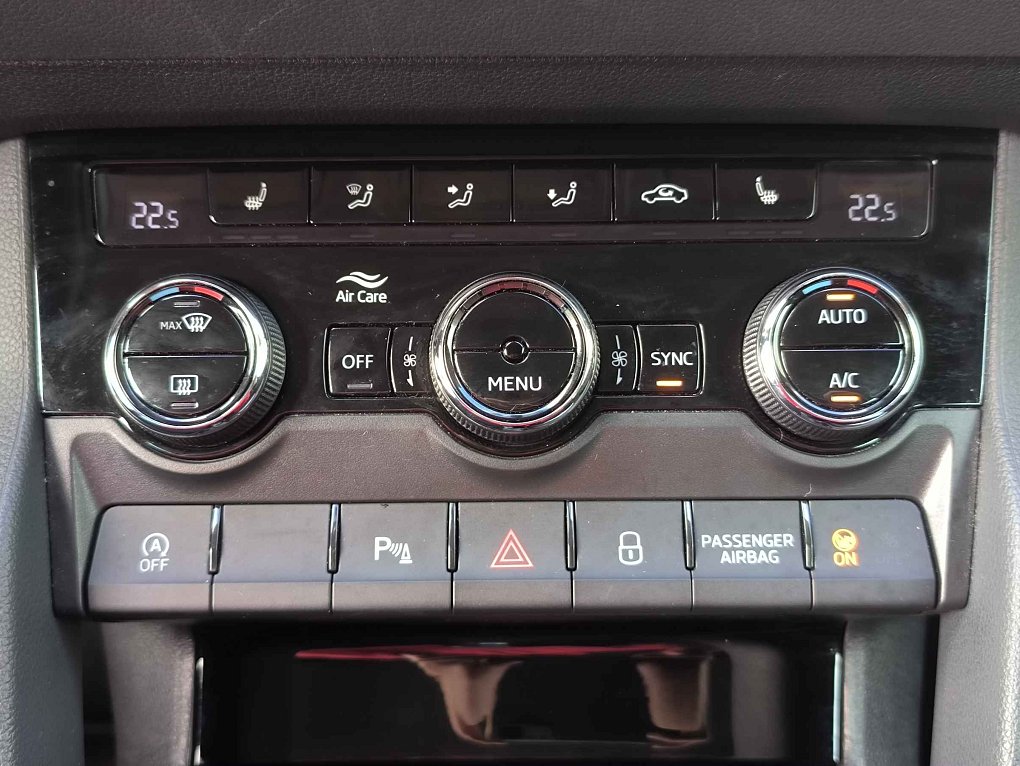 Škoda Karoq 1.0 TSi Ambition