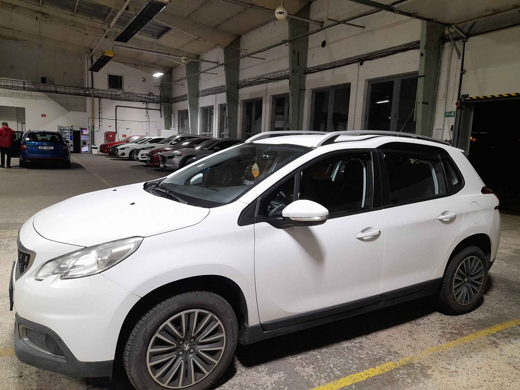 Peugeot 2008 1.2 