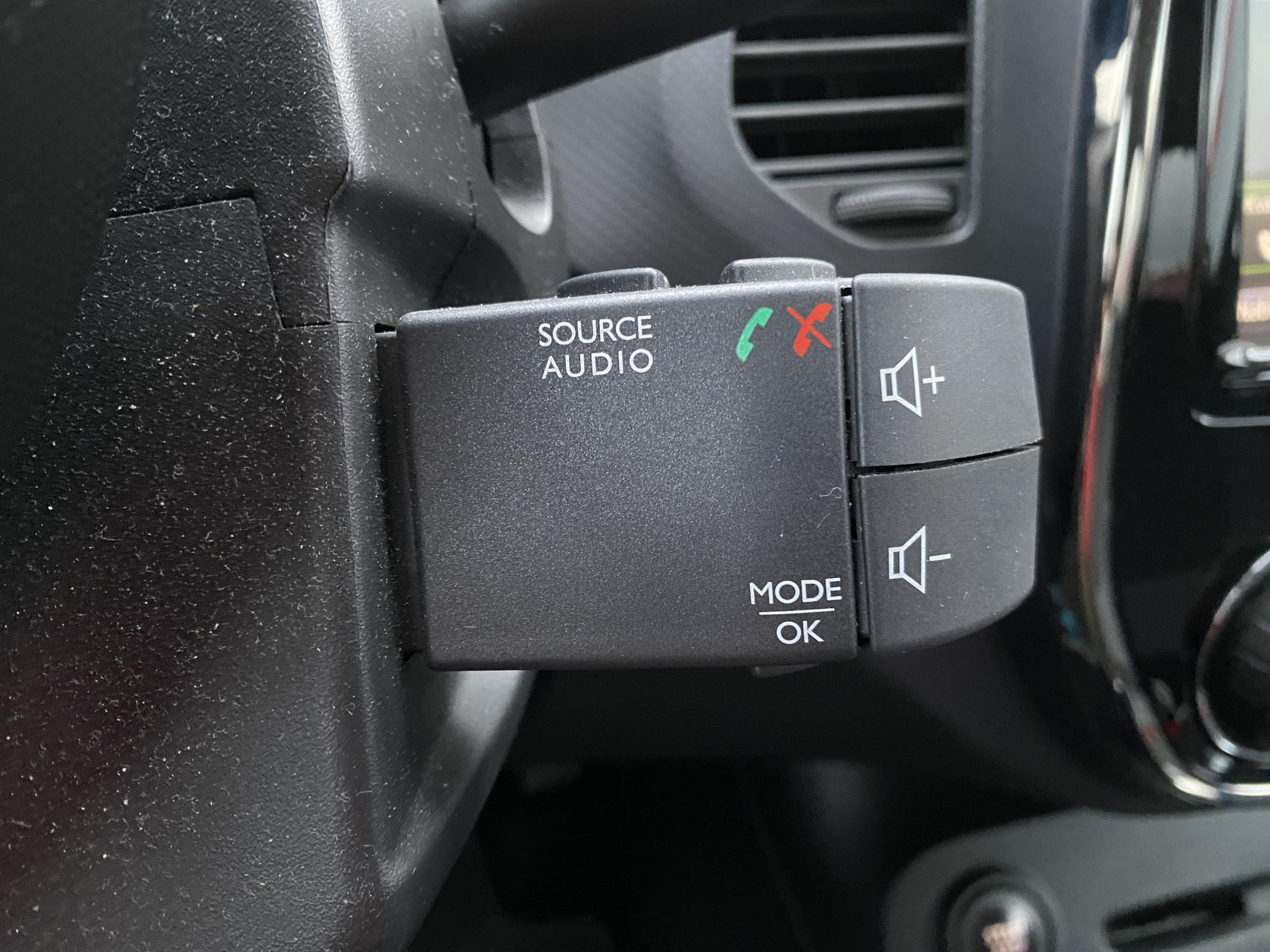 Renault Captur, 2014 - pohled č. 14