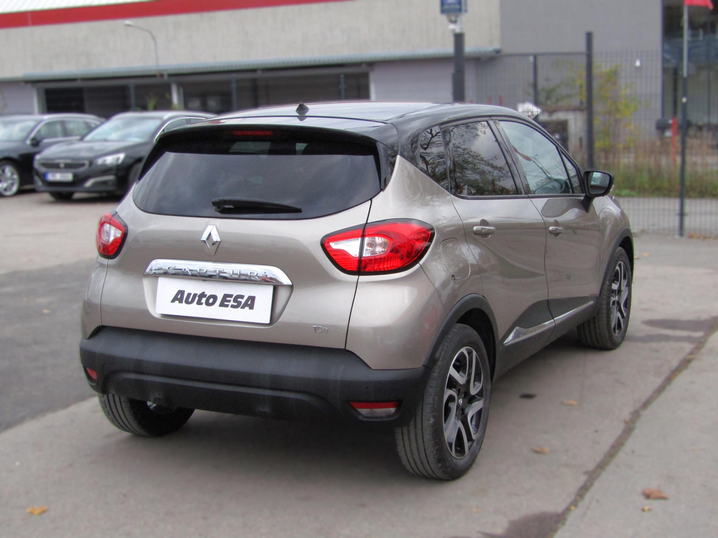 Renault Captur, 2014 - pohled č. 4