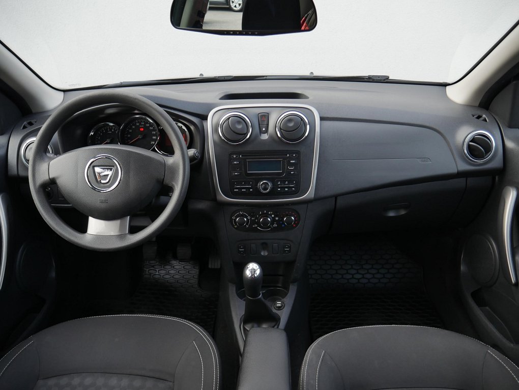 Dacia Sandero 1.2i 