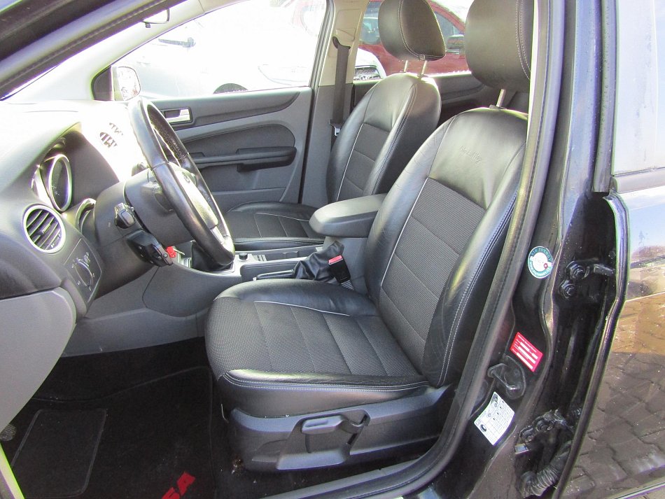 Ford Focus 1.6 BlackMagic