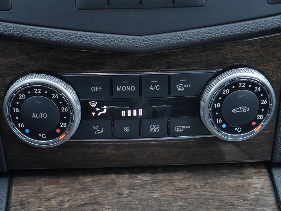 Mercedes-Benz Třída C 1.8 i 