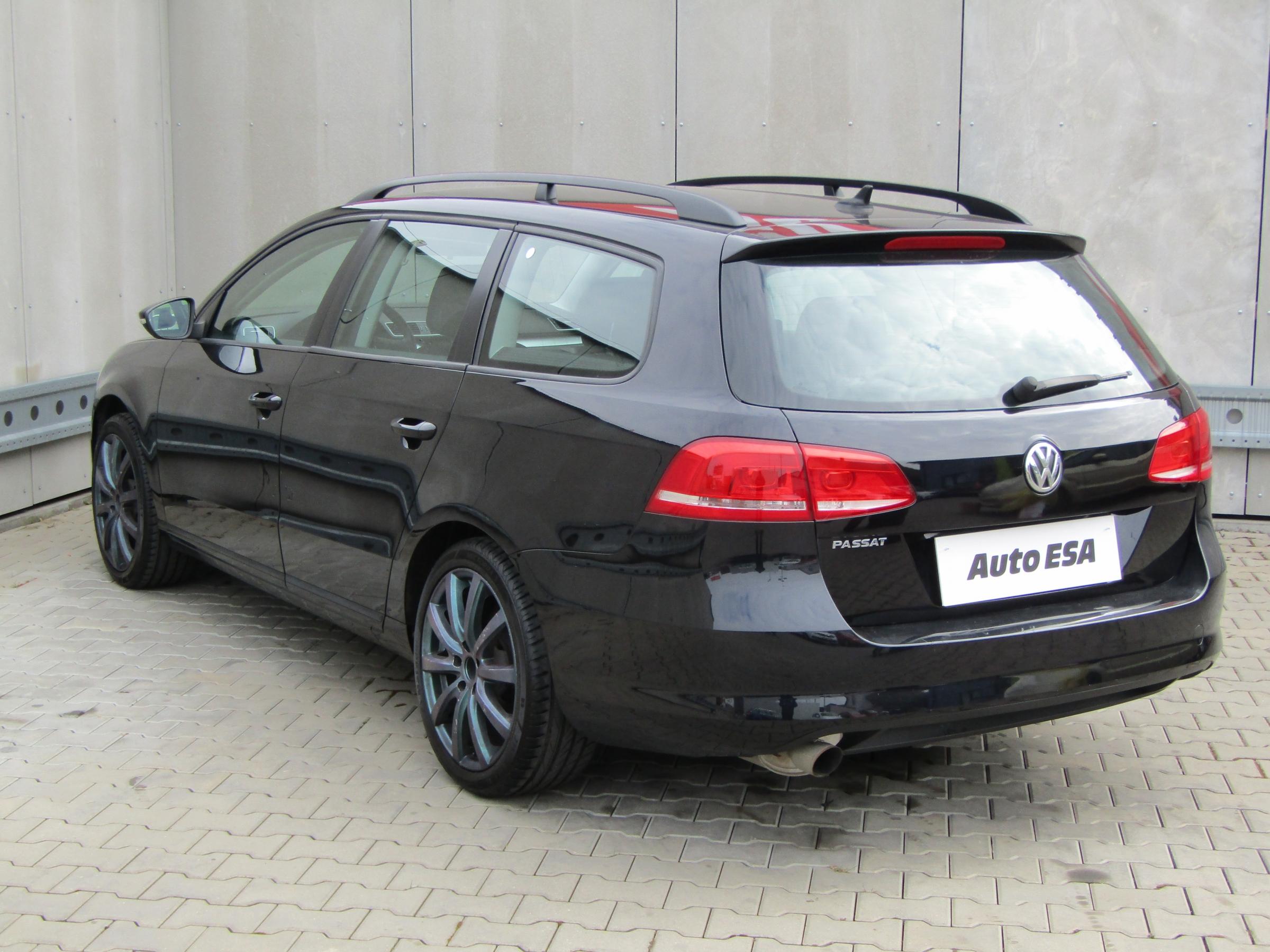 Volkswagen Passat, 2011 - pohled č. 6