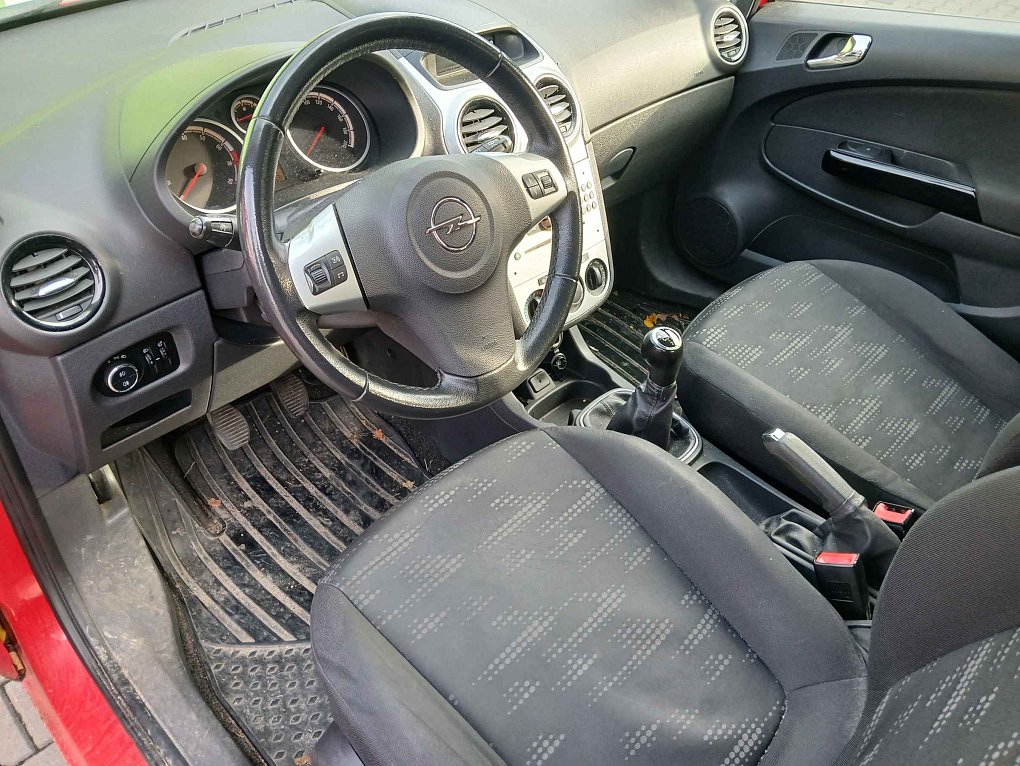 Opel Corsa 1.2 