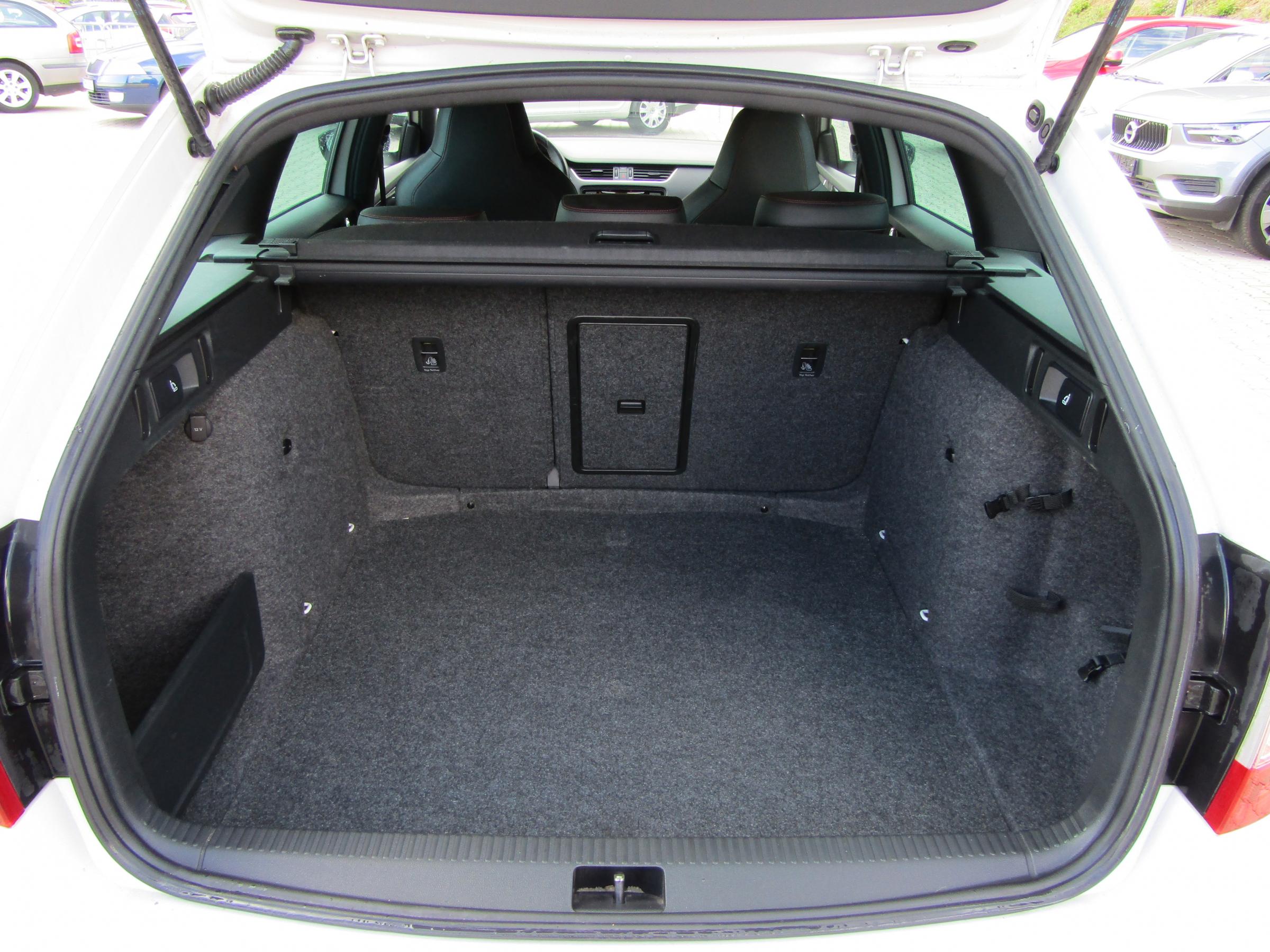 Škoda Octavia III, 2013 - pohled č. 7