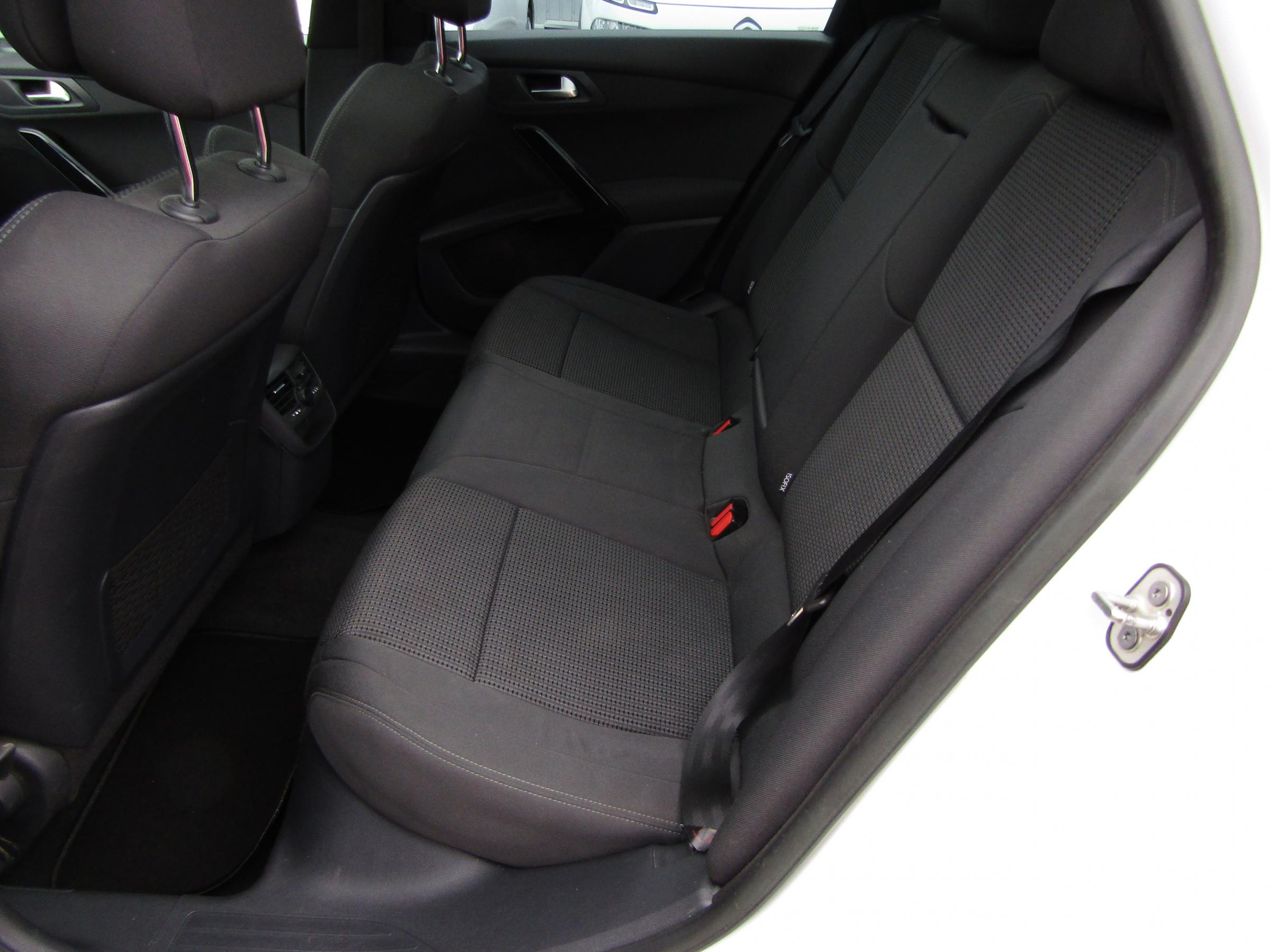 Peugeot 508, 2014 - pohled č. 10