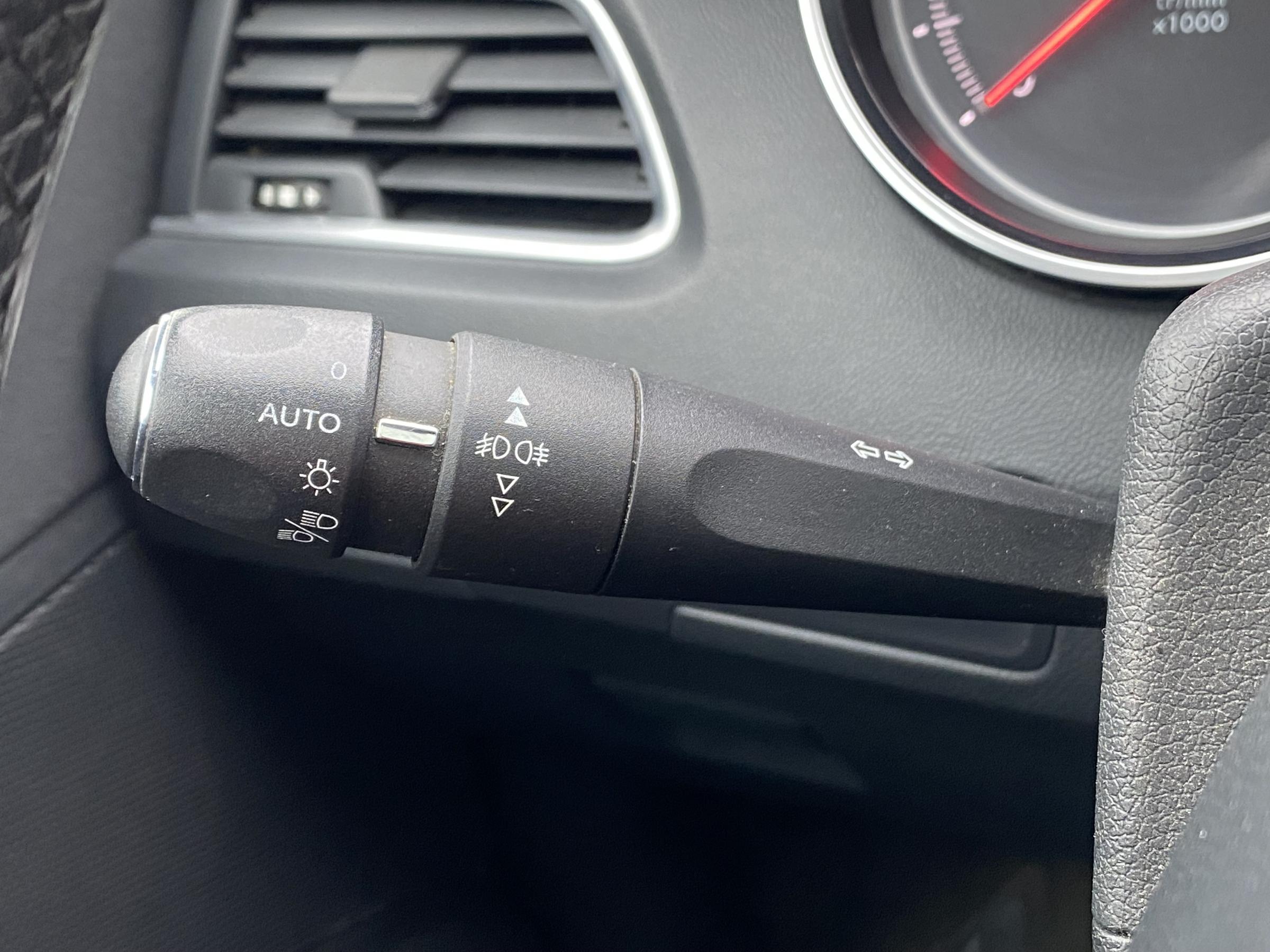 Peugeot 508, 2014 - pohled č. 12