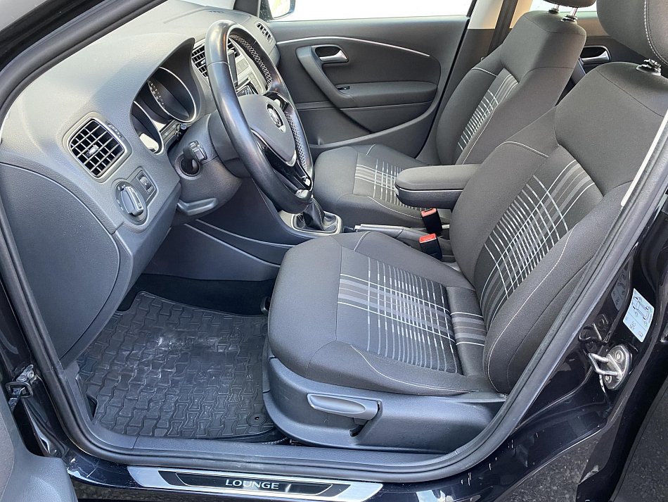 Volkswagen Polo 1.2 TSi Lounge