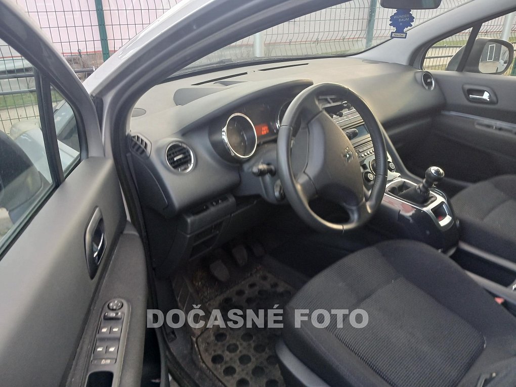 Peugeot 5008 1.6 Hdi 