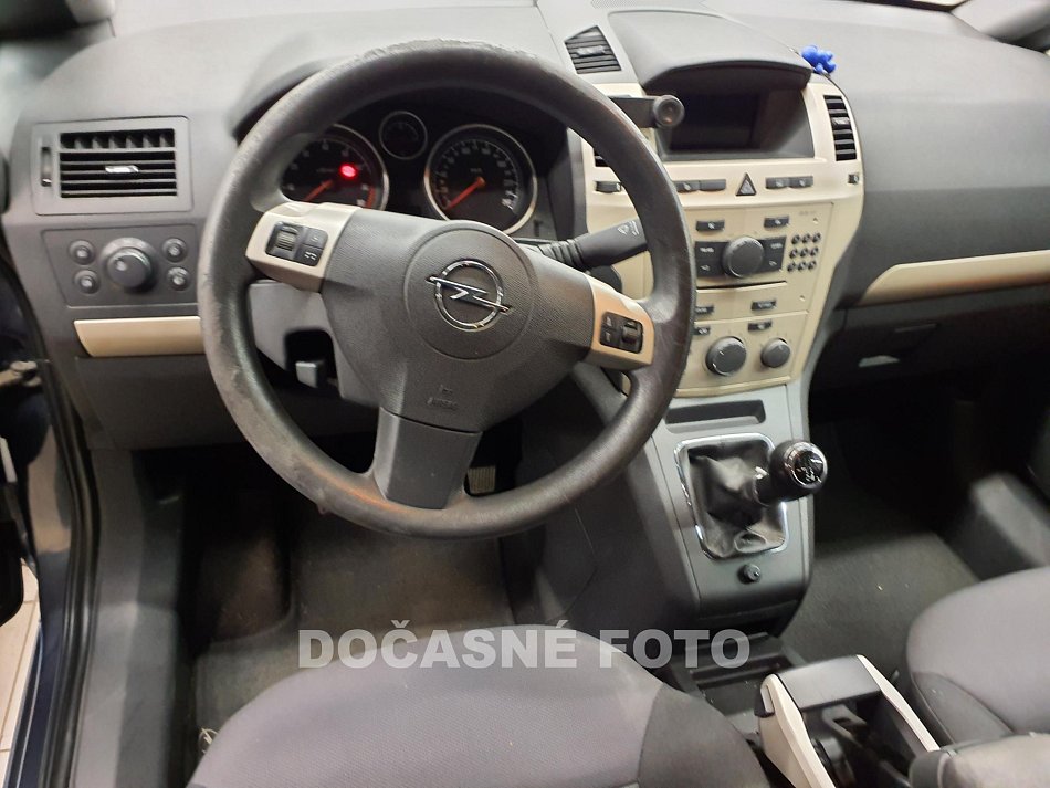 Opel Zafira 1.8i 