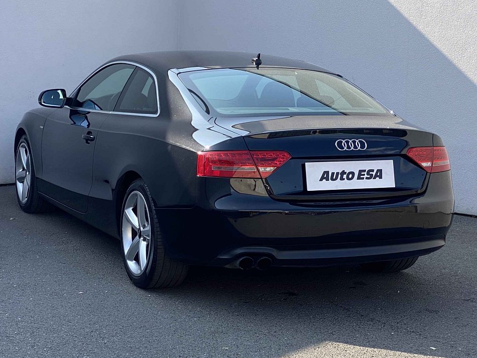 Audi A5 2.0 TFSi S-line quattro