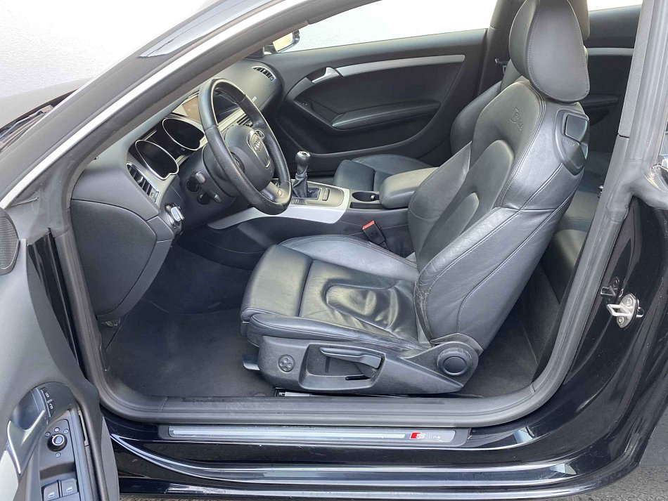 Audi A5 2.0 TFSi S-line quattro