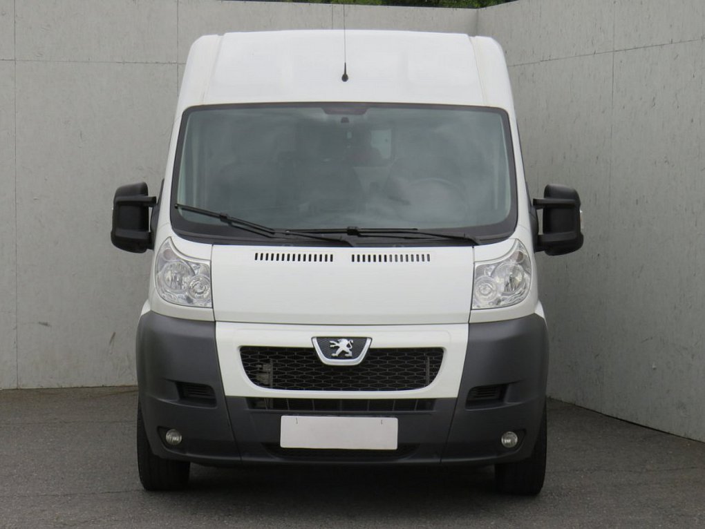 Peugeot Boxer 2.2HDi  6míst