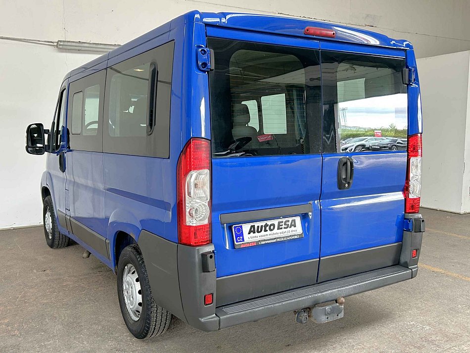 Peugeot Boxer 2.2HDi  6míst