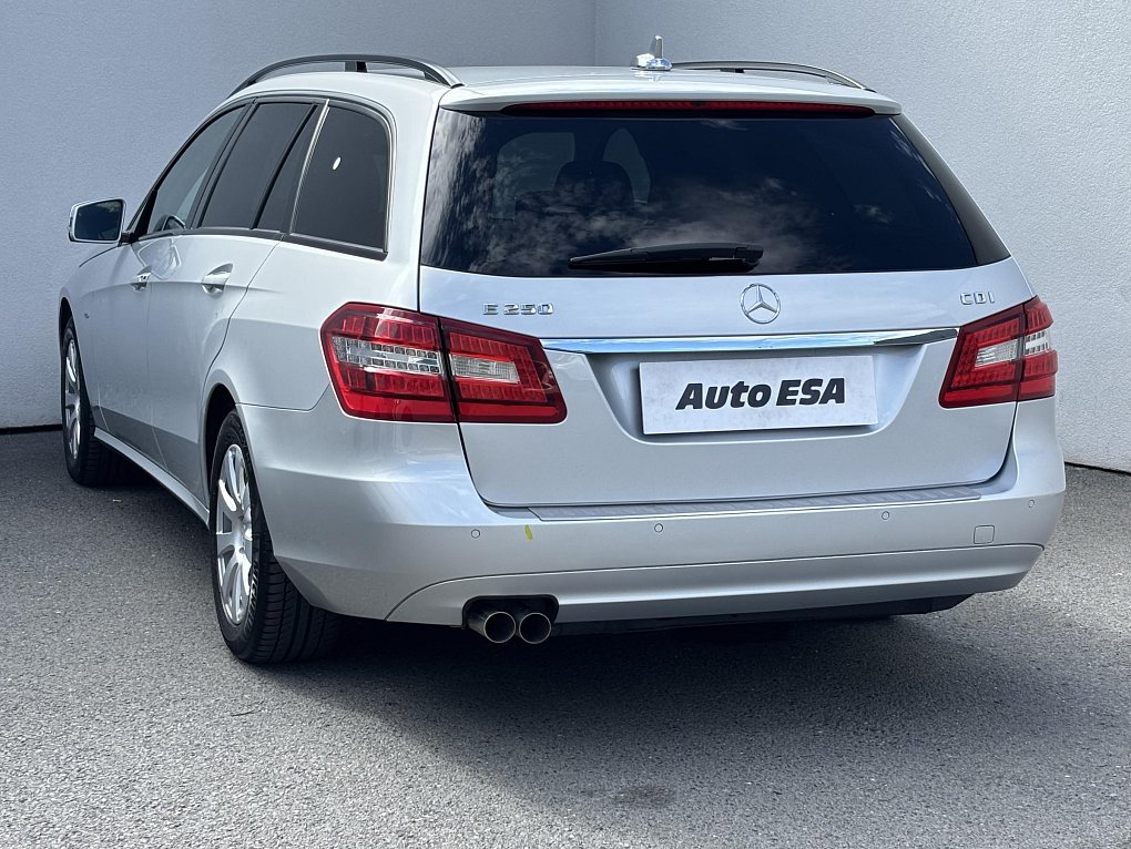 Mercedes-Benz Třída E 2.2 CDi  E250