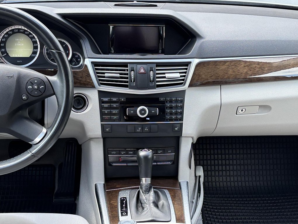 Mercedes-Benz Třída E 2.2 CDi  E250