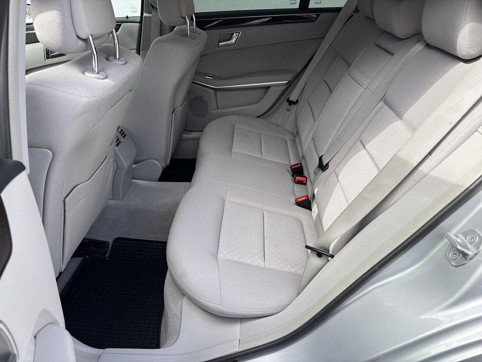 Mercedes-Benz Třída E 2.2 CDi  E250