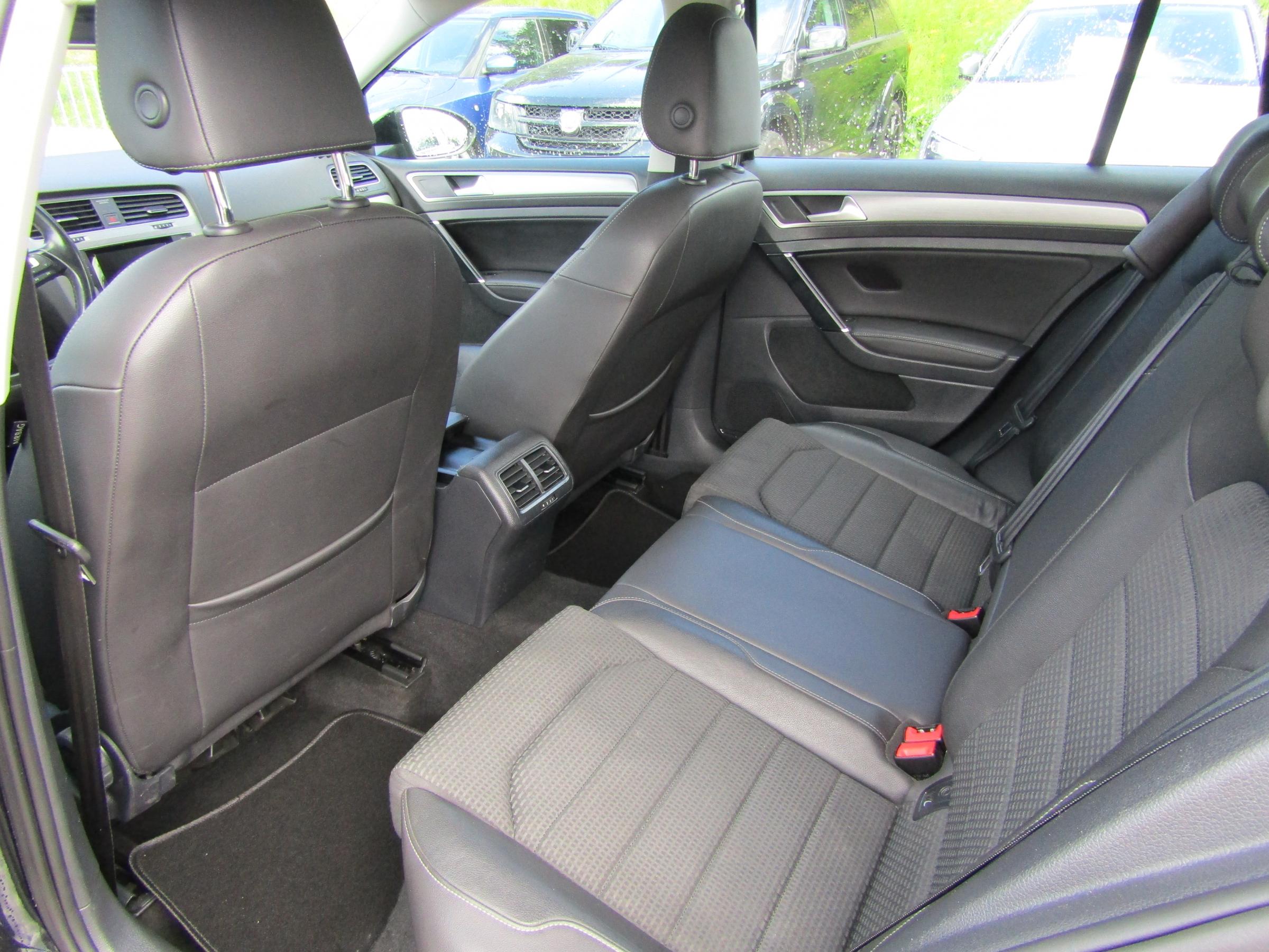 Volkswagen Golf, 2014 - pohled č. 12