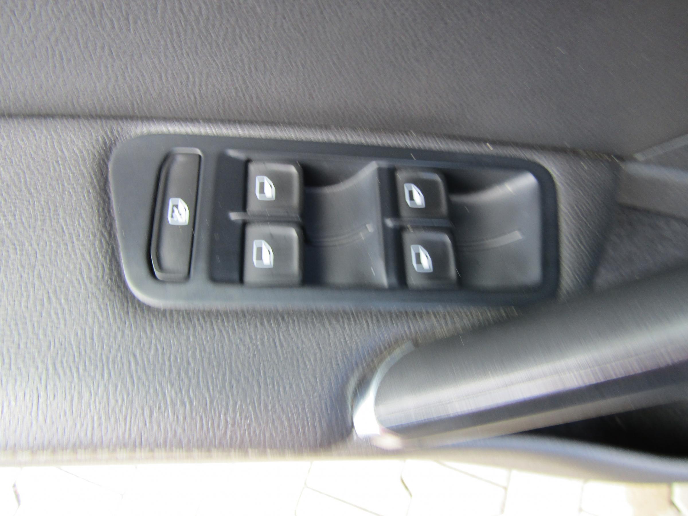 Volkswagen Golf, 2014 - pohled č. 19