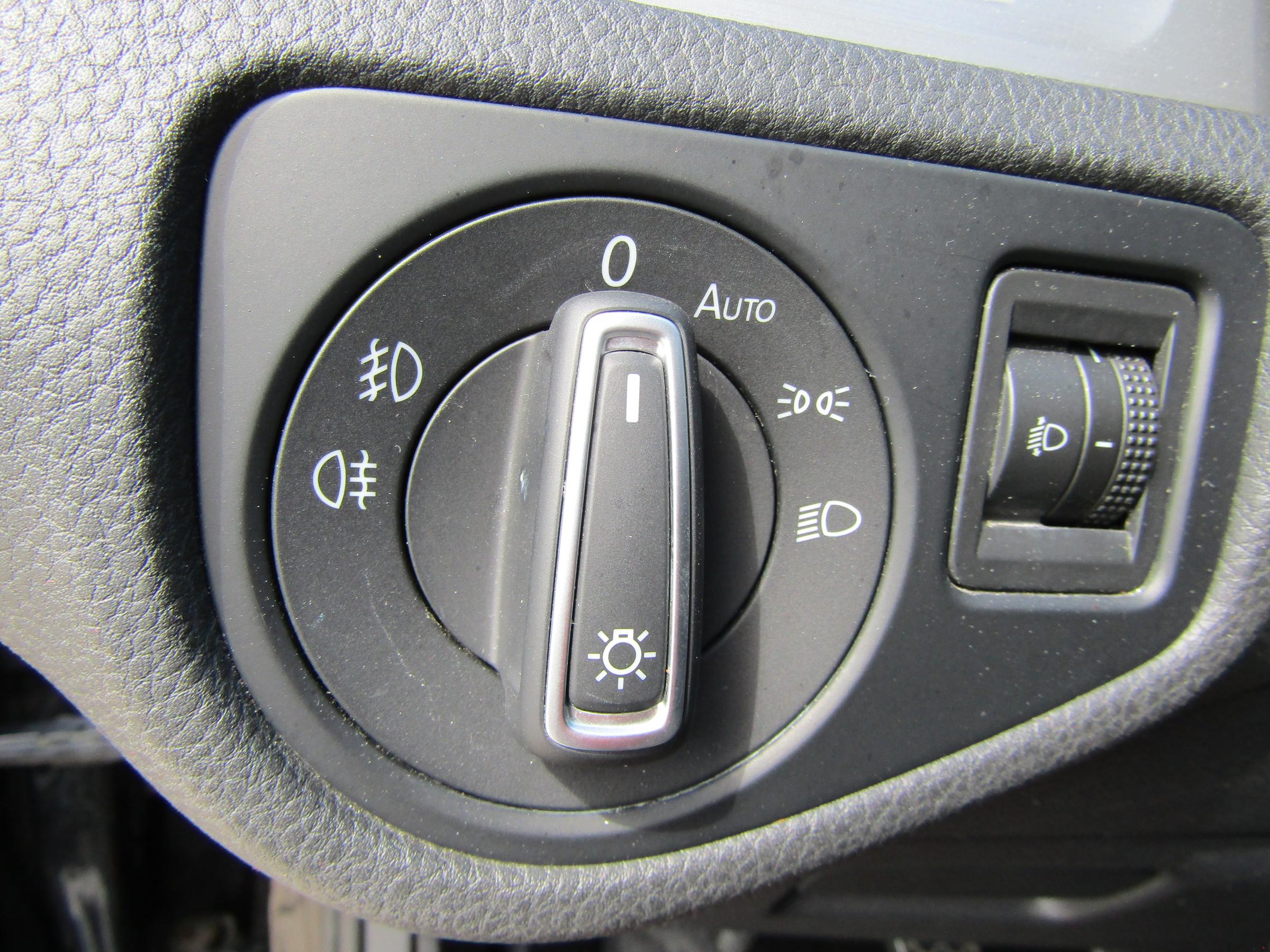 Volkswagen Golf, 2014 - pohled č. 20