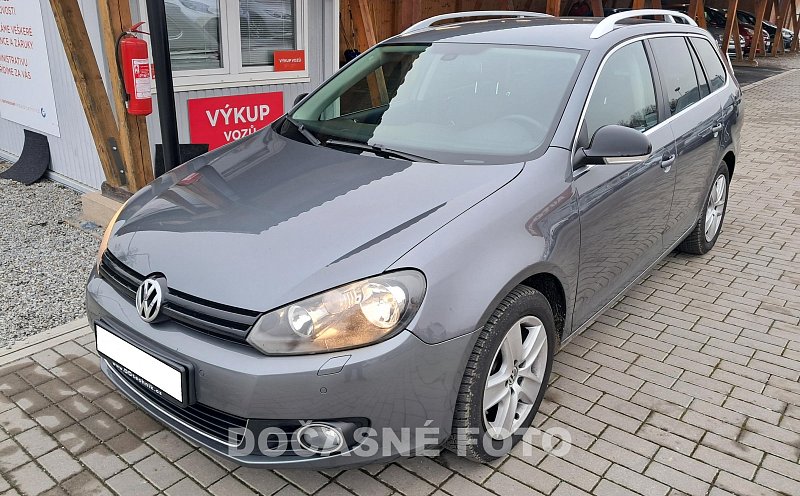 Volkswagen Golf 1.6 TDi 