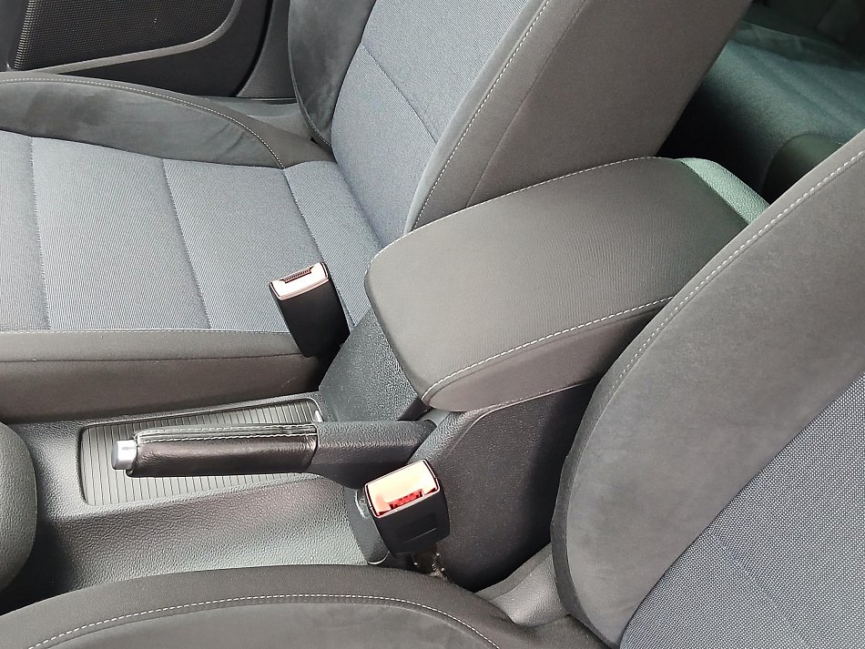 Volkswagen Golf 1.6 TDi Style