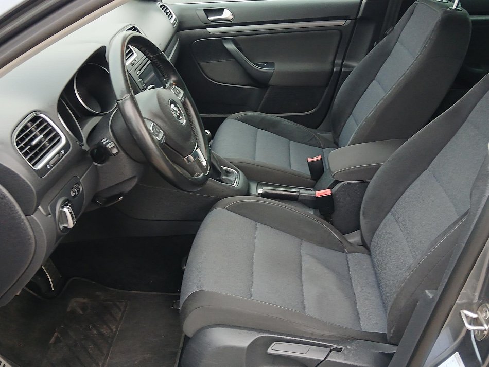 Volkswagen Golf 1.6 TDi Style