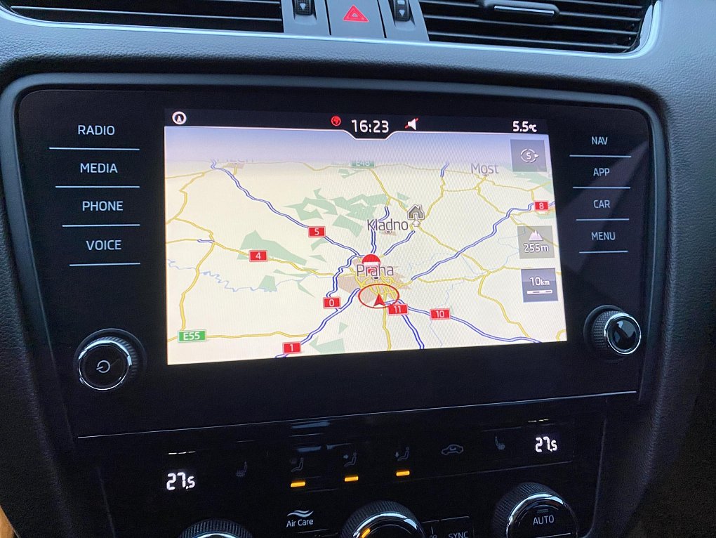 Škoda Octavia III 2.0 TDi  4x4