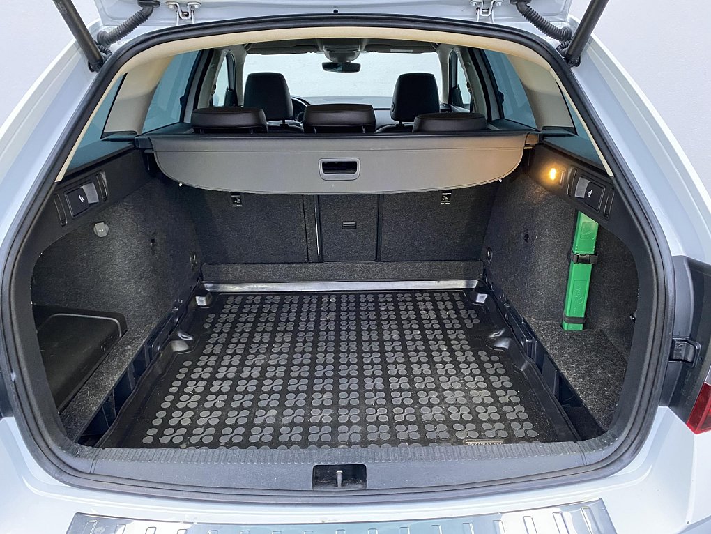 Škoda Octavia III 2.0 TDi  4x4