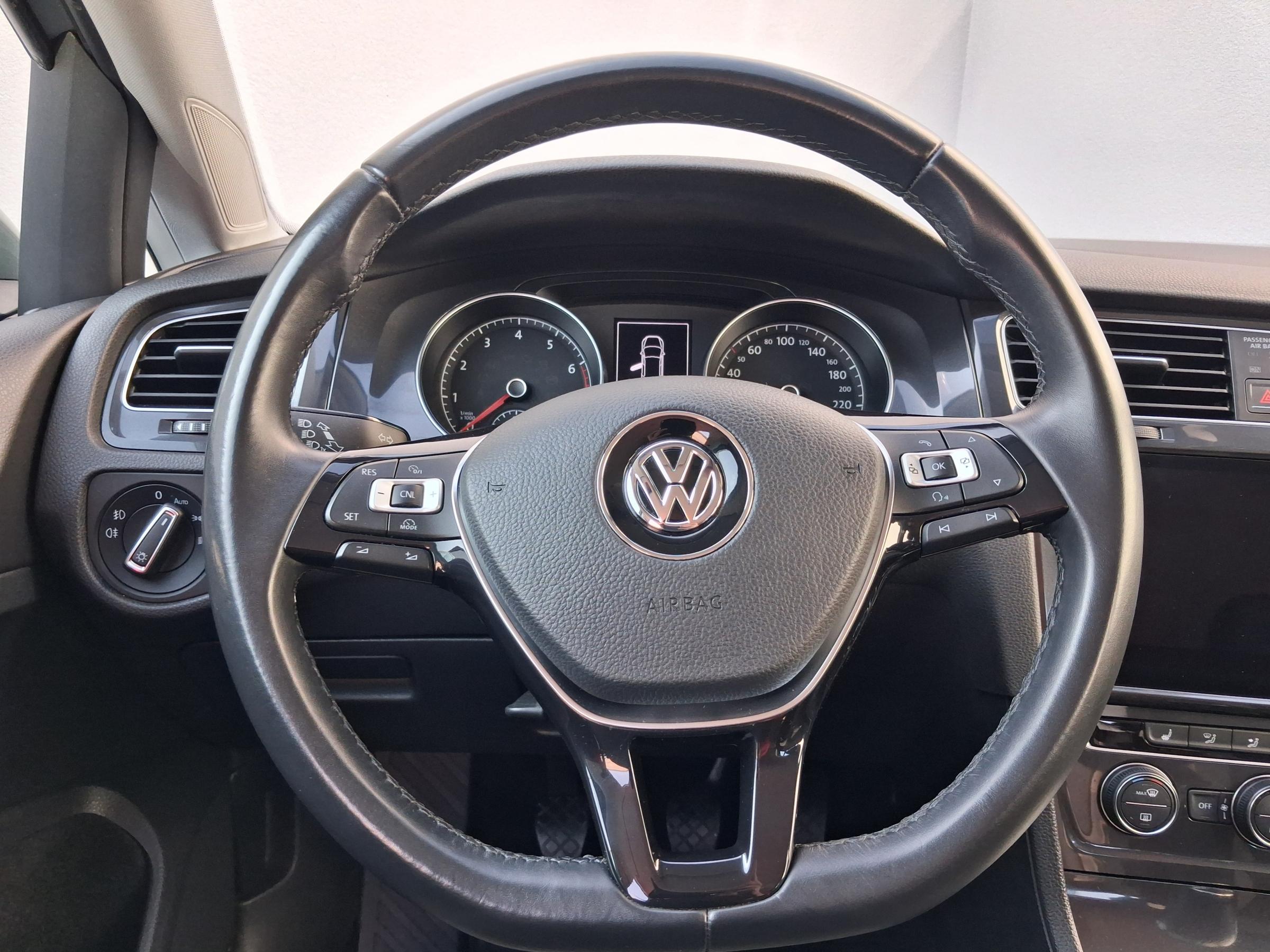 Volkswagen Golf, 2018 - pohled č. 10