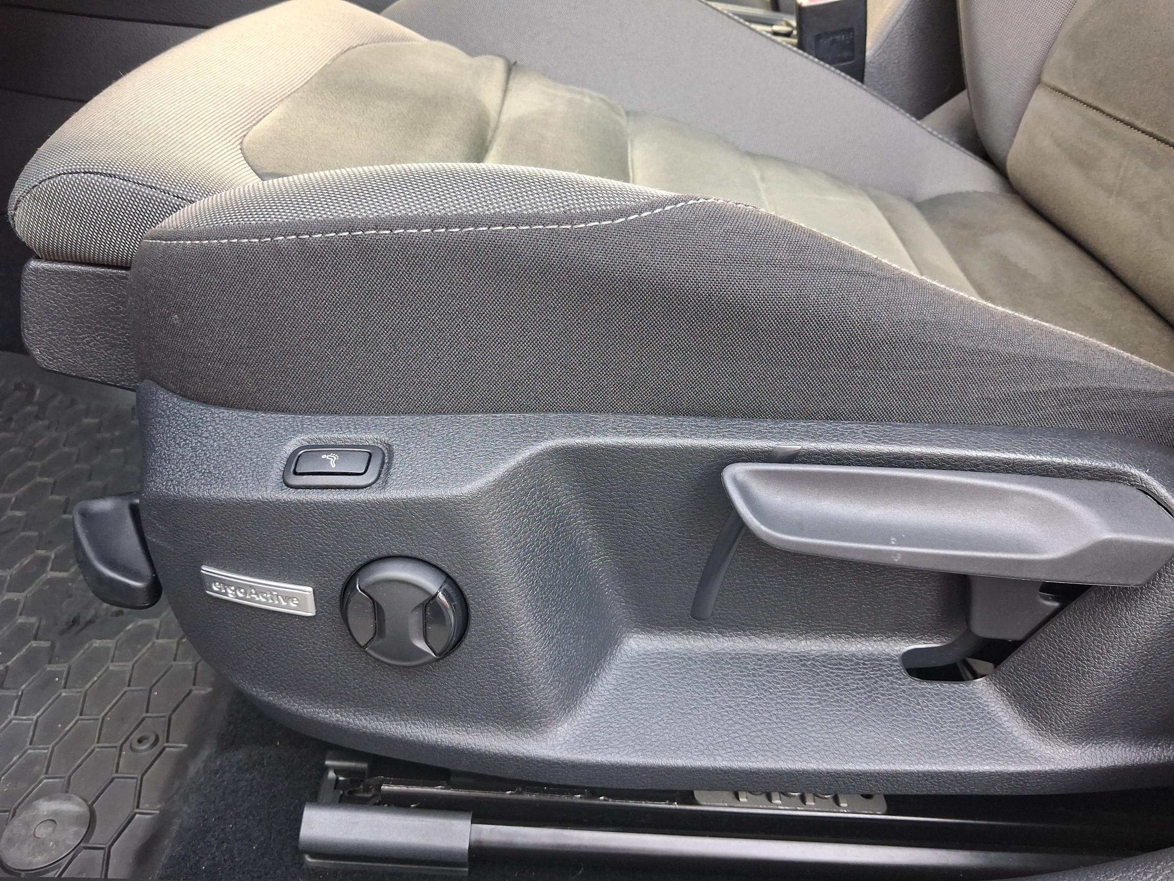 Volkswagen Golf, 2018 - pohled č. 13