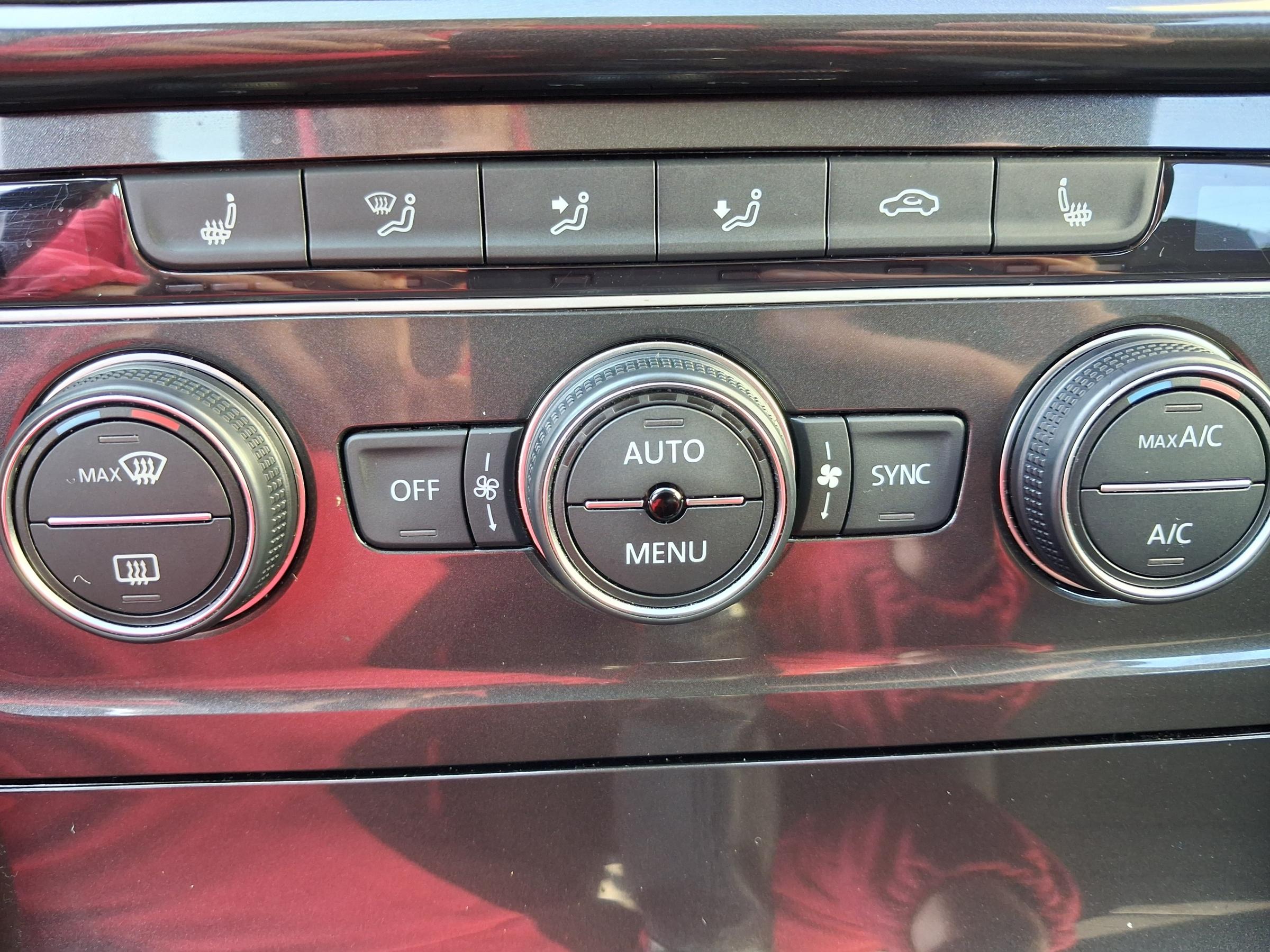 Volkswagen Golf, 2018 - pohled č. 16