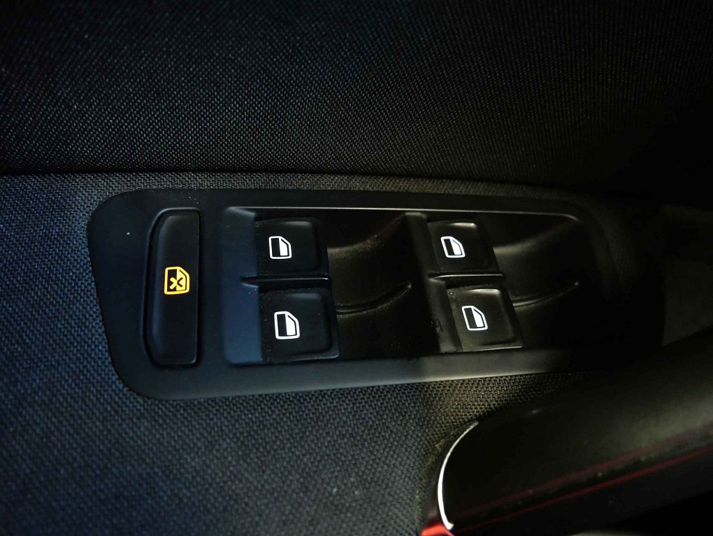 Volkswagen Golf 1.2TSi 
