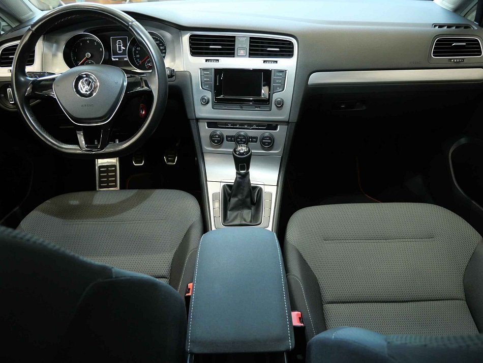 Volkswagen Golf 1.2TSi 