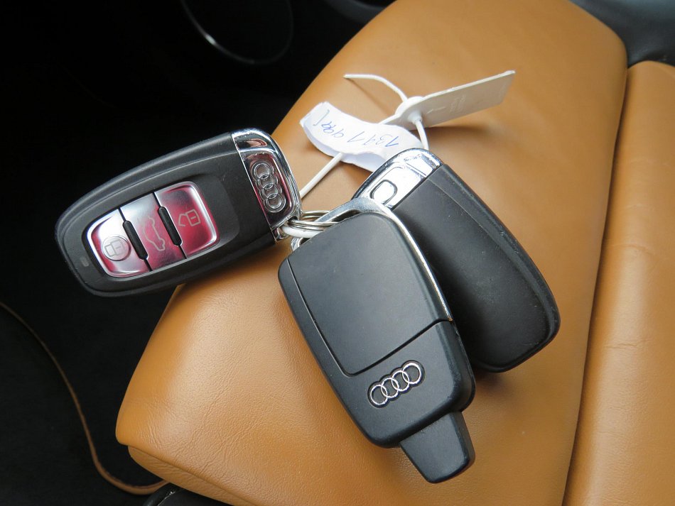 Audi Q5 3.0 TDi  Quattro