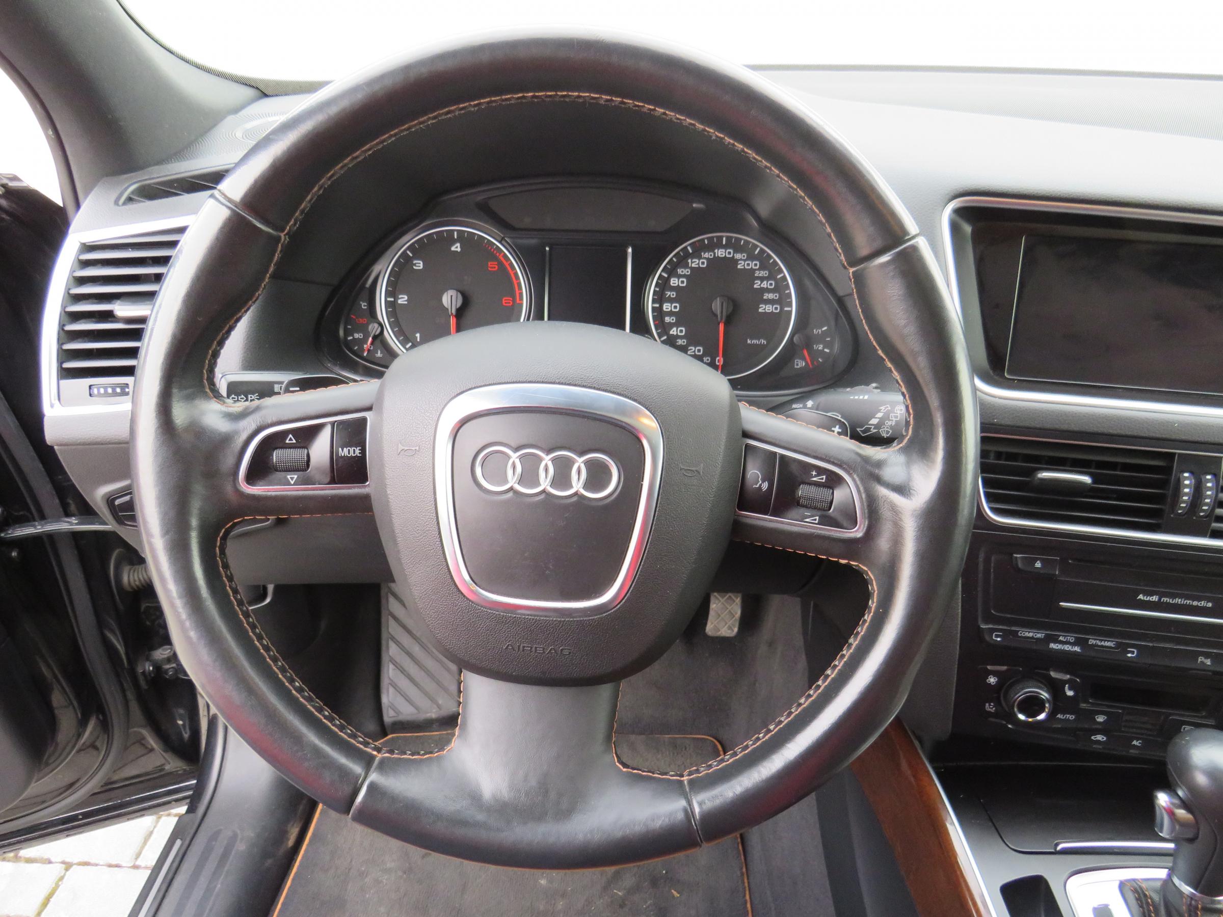 Audi Q5, 2009 - pohled č. 14