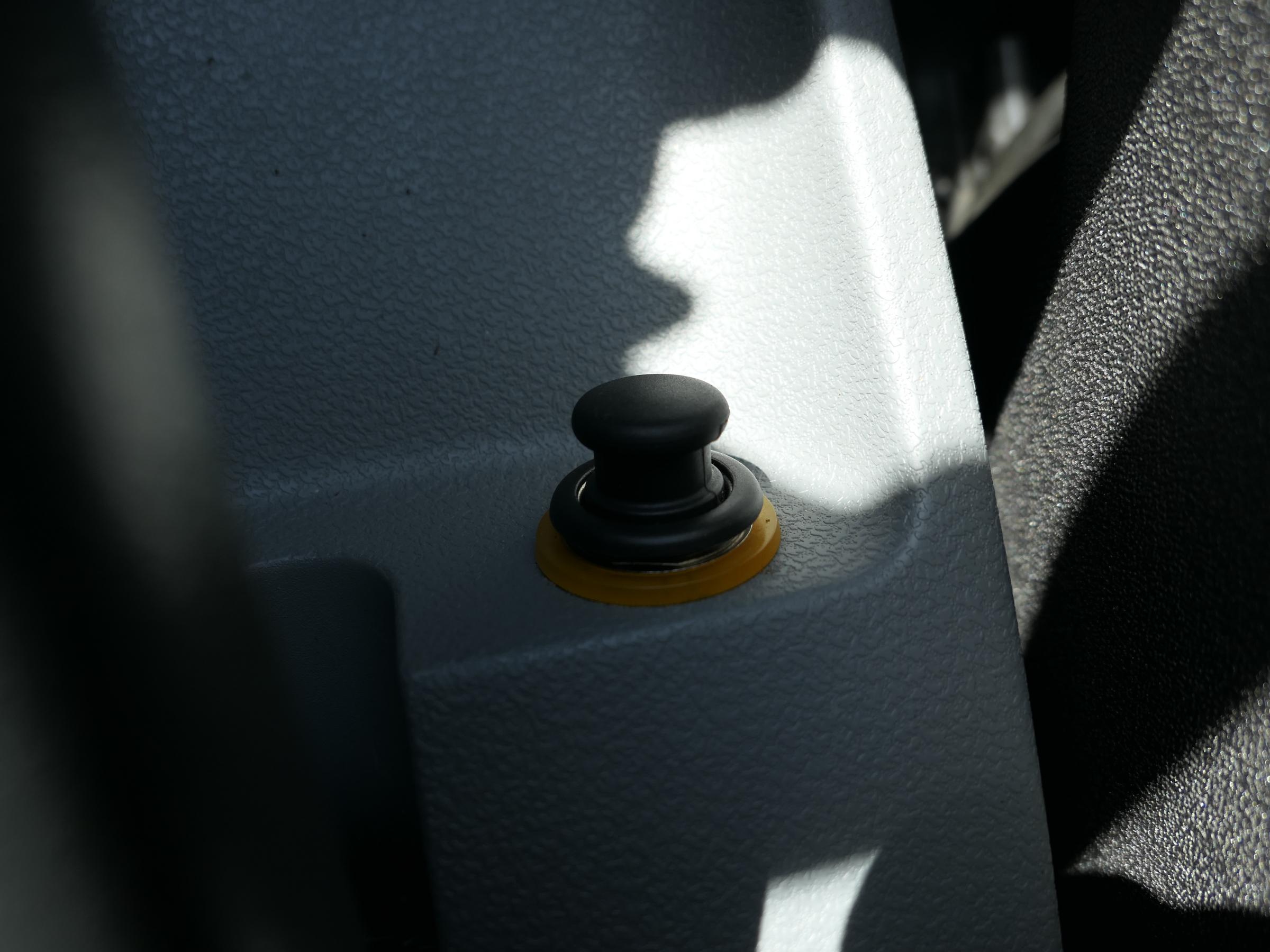 Renault Modus, 2008 - pohled č. 18