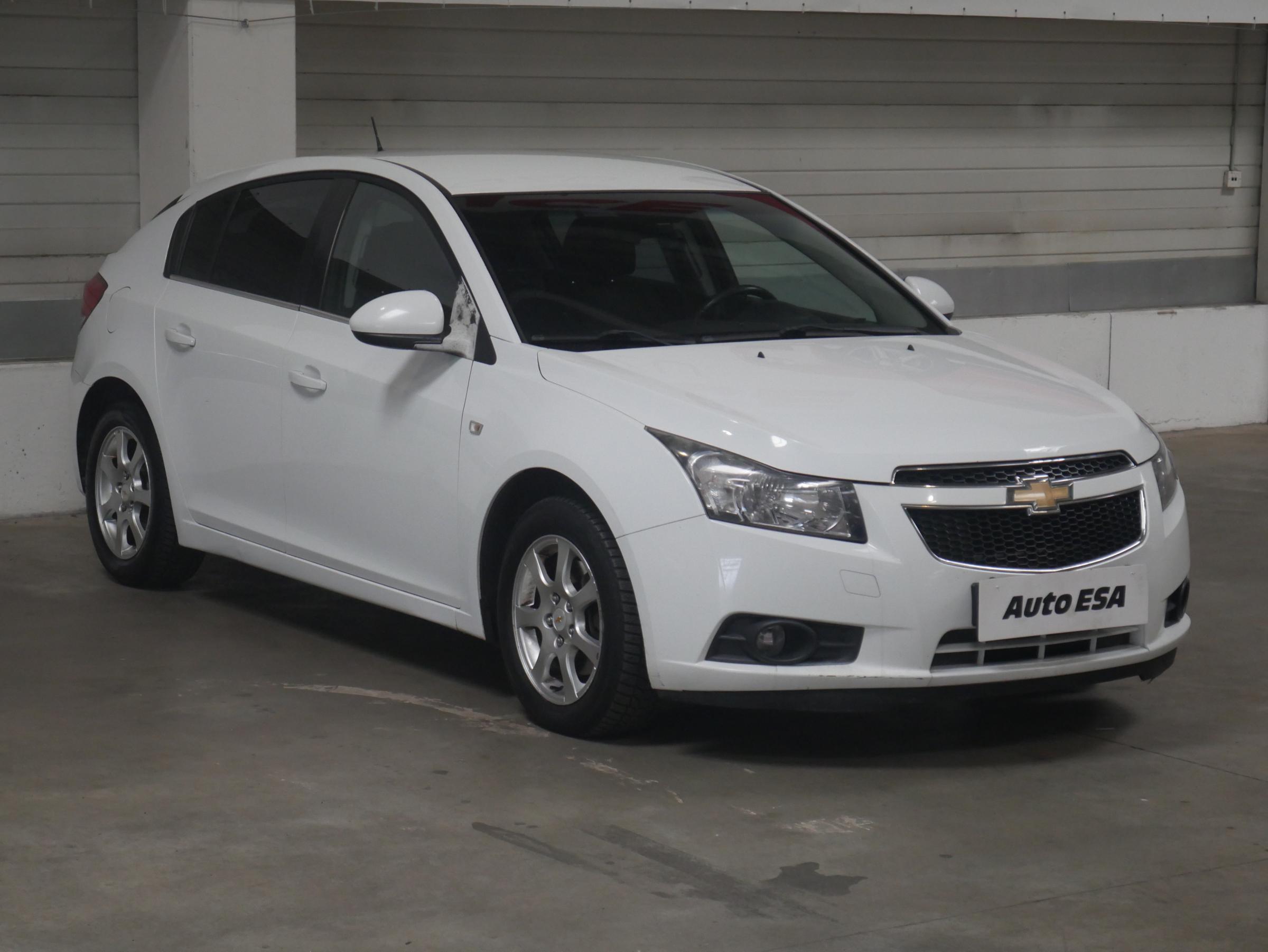 Chevrolet Cruze, 2012 - celkový pohled