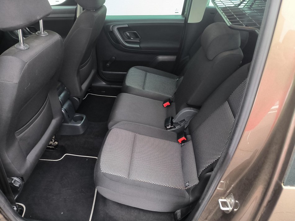 Škoda Roomster 1.2 TSi Scout