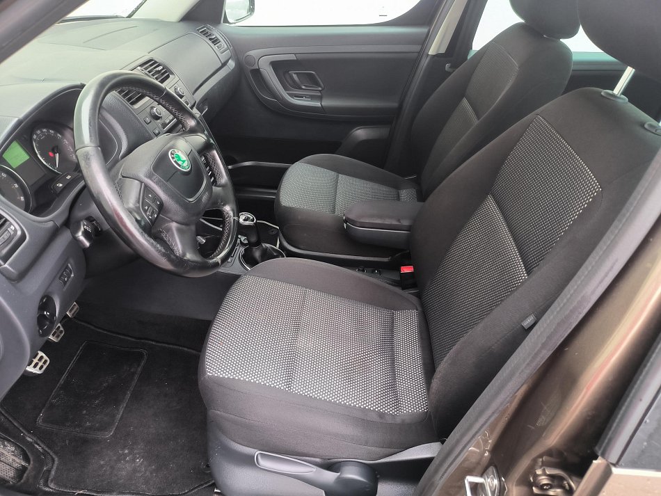 Škoda Roomster 1.2 TSi Scout