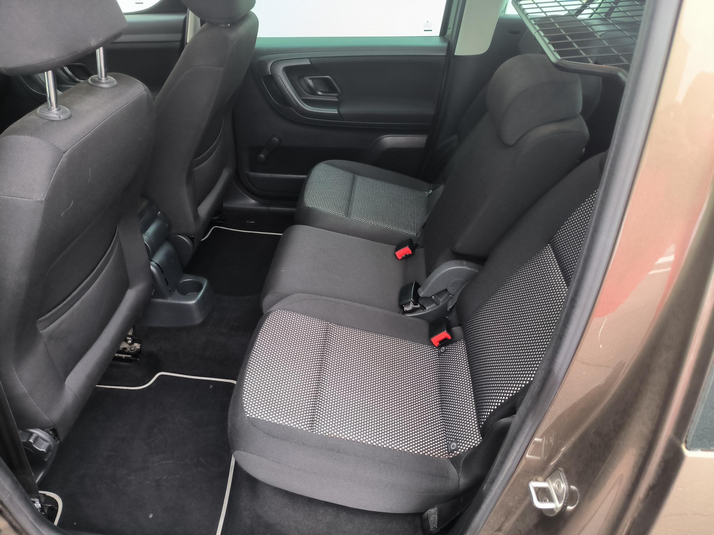 Škoda Roomster, 2012 - pohled č. 10