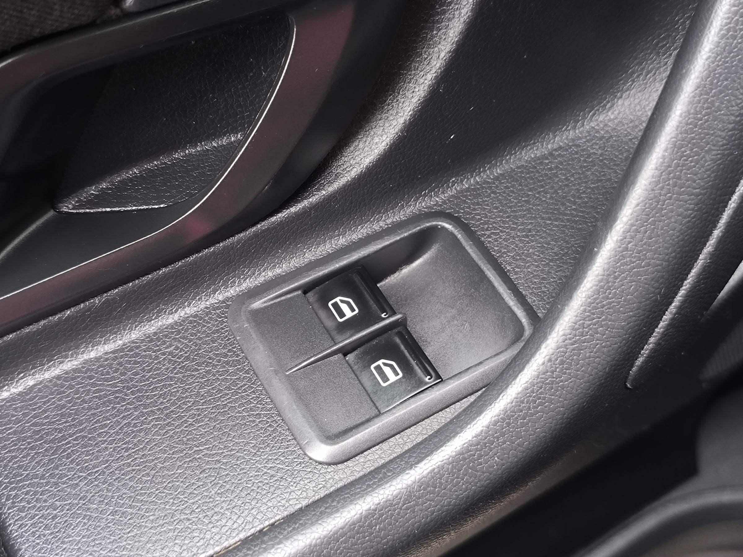 Škoda Roomster, 2012 - pohled č. 14