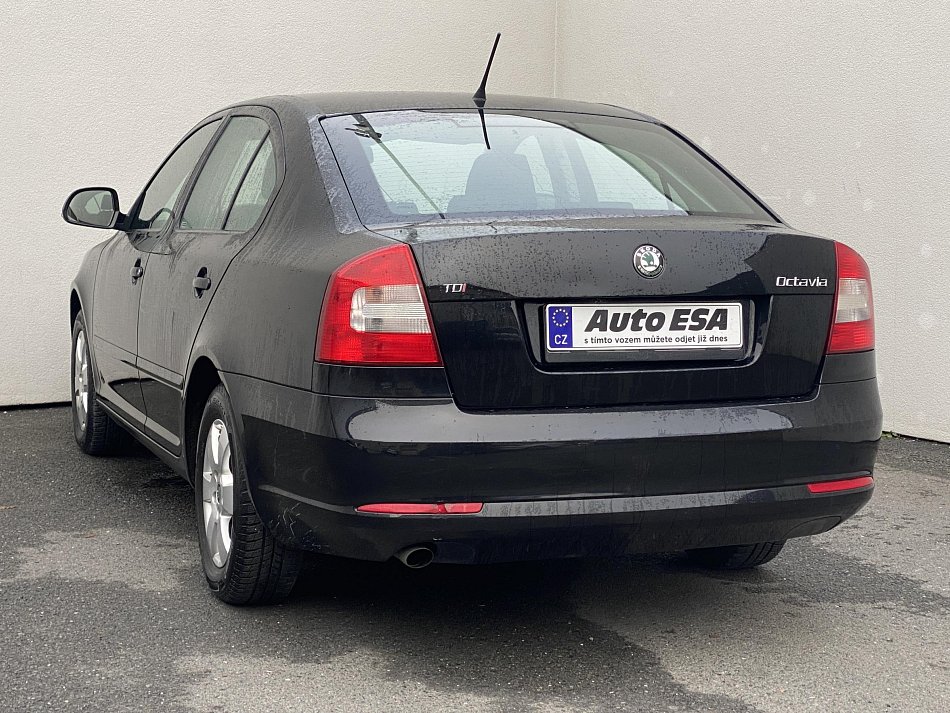 Škoda Octavia II 2.0 TDi Champion
