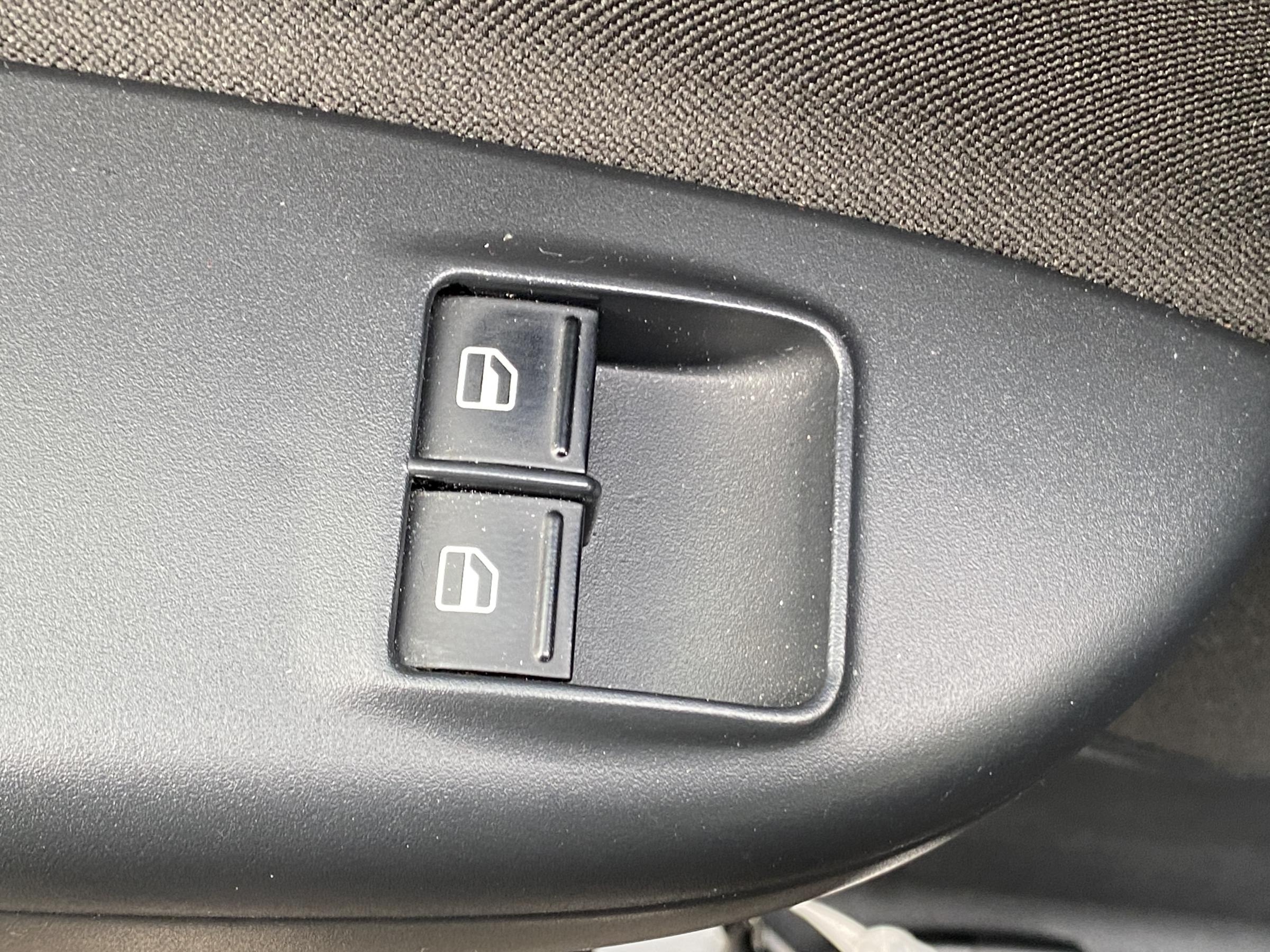 Škoda Octavia, 2012 - pohled č. 11