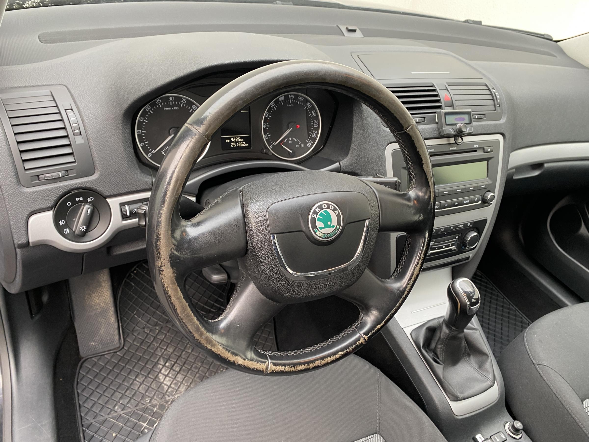 Škoda Octavia, 2012 - pohled č. 12