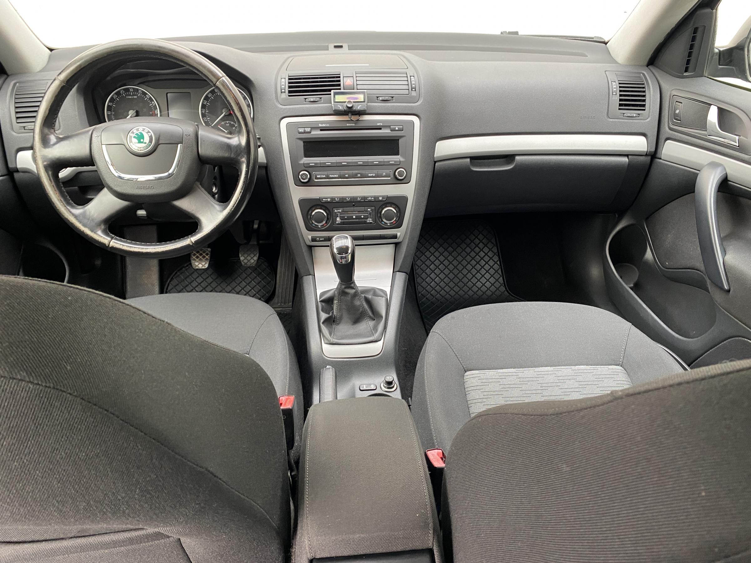 Škoda Octavia, 2012 - pohled č. 8