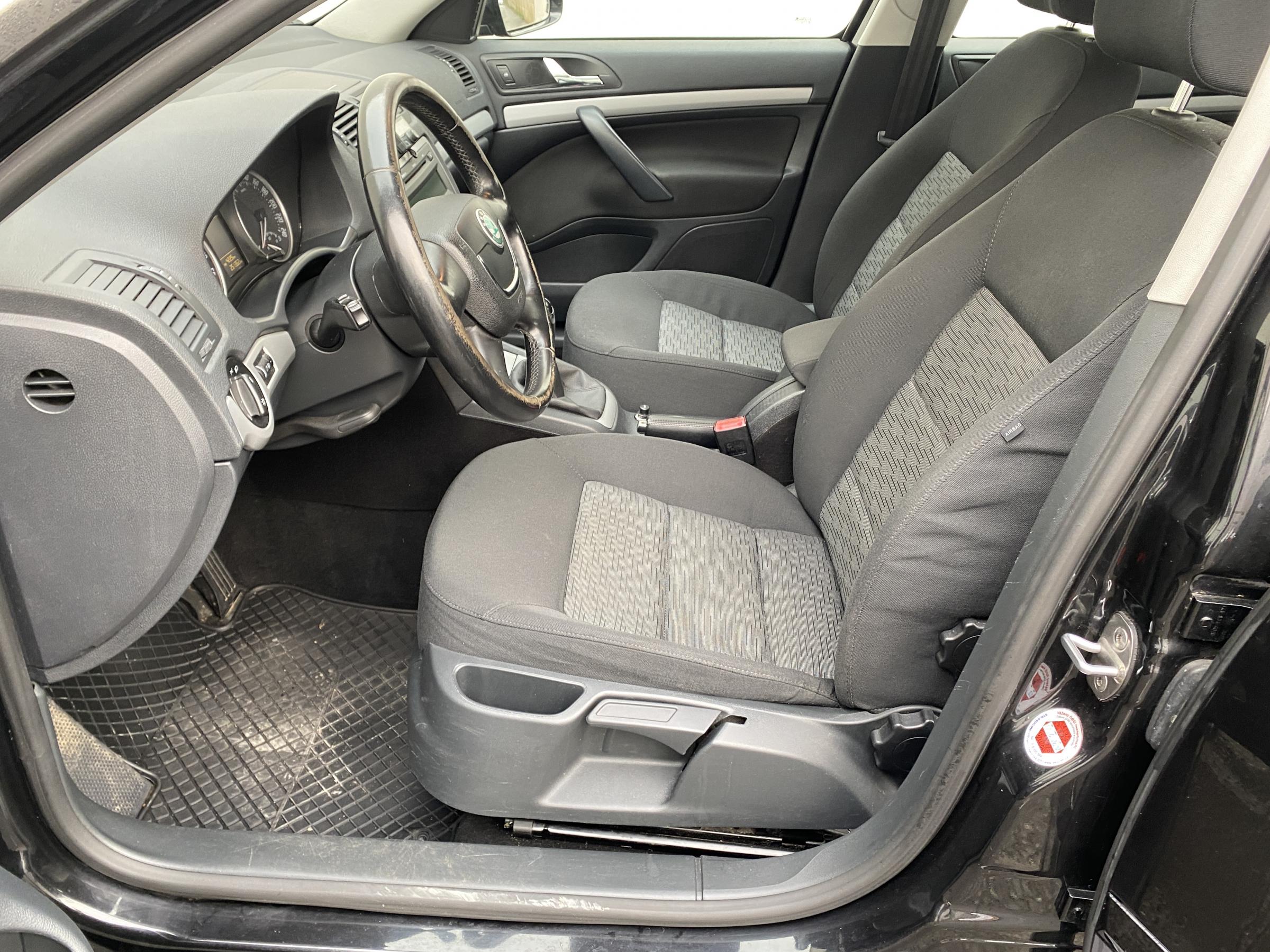 Škoda Octavia, 2012 - pohled č. 9