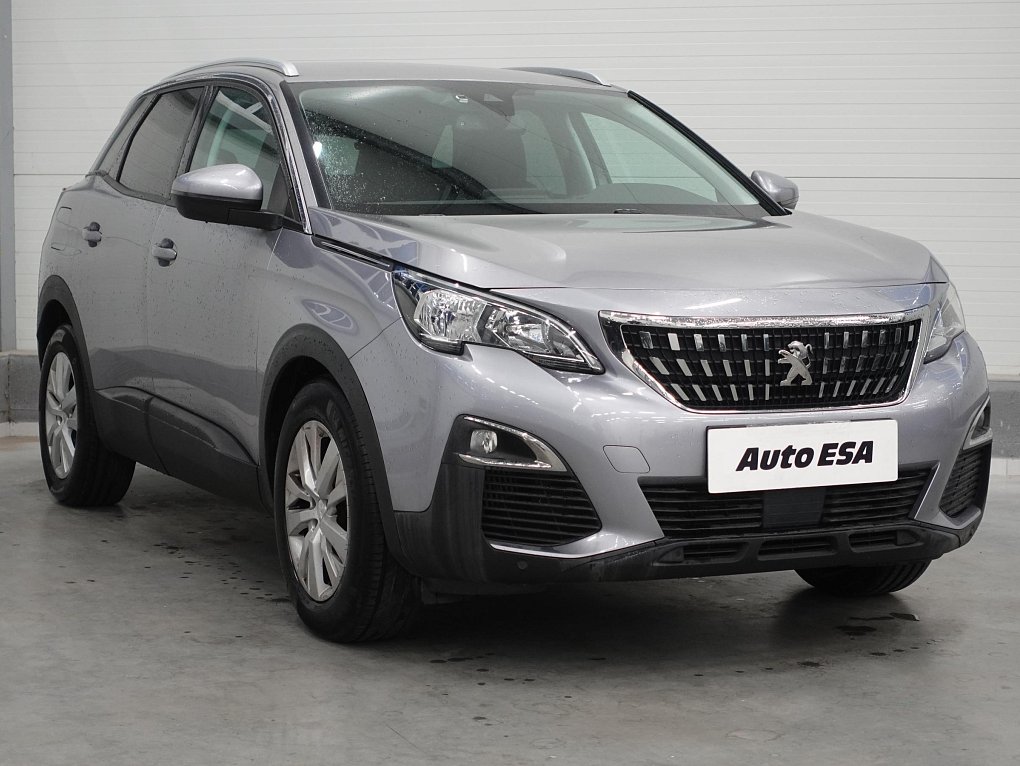 Peugeot 3008 1.2 PT 